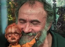 Владимир Захаров-кукольник из города Томска.